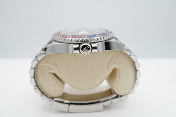 Rolex 126710BLRO PEPSI GMT MASTER II RED BLUE BEZEL JUBILEE 2021 FULL SET - Image 3