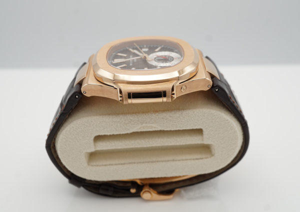 NEW Patek PHILIPPE 5980R NAUTILUS CHRONOGRAPH DATE ROSE GOLD 2021 COMPLETE SET - Image 4