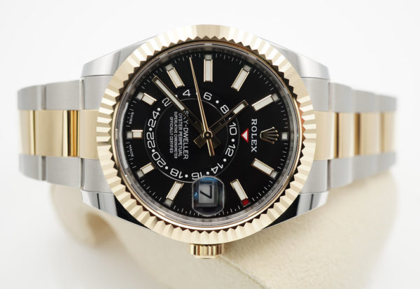 Rolex 326933 SKY-DWELLER 18K YG STEEL BLACK DIAL OYSTER BAND 2022 FULL SET - Image 9