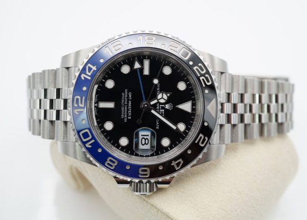 Rolex 126710BLNR GMT MASTER II BLACK BLUE BEZEL JUBILEE BAND 2023 FULL SET - Image 9