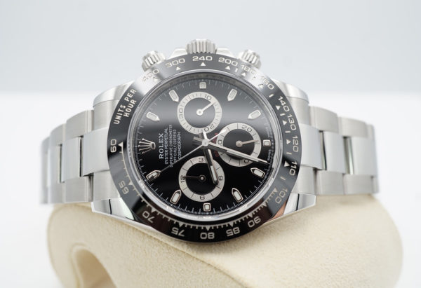 Rolex 116500LN COSMOGRAPH DAYTONA CERAMIC BEZEL BLACK DIAL 2021 FULL SET - Image 10