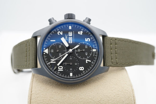 LIKE NEW IWC IW387905 PILOT's WATCH CHRONOGRAPH “TRIBUTE TO 3705” 2022 COMPLETE SET - Image 9