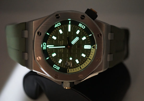 Audemars PIGUET ROYAL OAK OFFSHORE DIVER 15720ST KHAKI GREEN DIAL FULL SET - Image 11