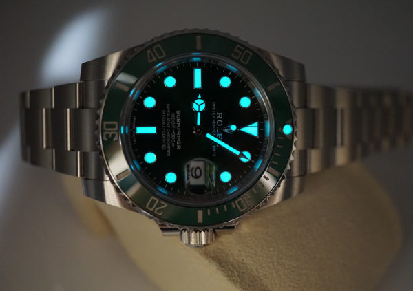 Rolex 116610LV SUBMARINER HULK GREEN DIAL GREEN BEZEL 40MM 2018 COMPLETE SET - Image 11
