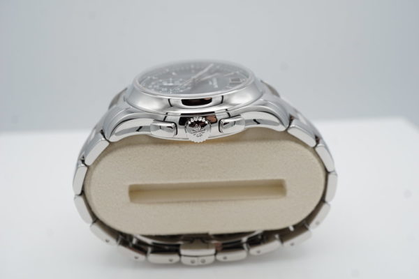 Patek PHILIPPE 5905 ANNUAL CALENDAR CHRONOGRAPH OLIVE GREEN DIAL FULL SET - Image 3