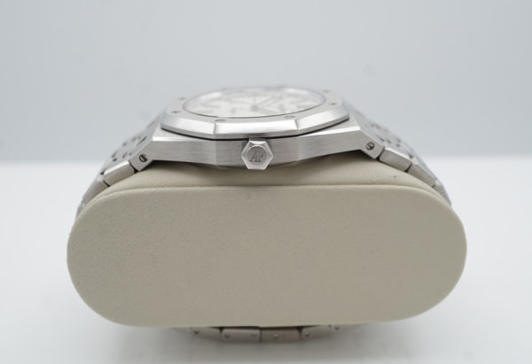 Audemars PIGUET ROYAL OAK 15300ST WHITE DIAL 39MM H SERIAL 2011 BOXES PAPERS - Image 4