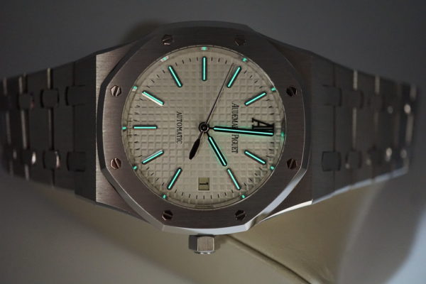 Audemars PIGUET ROYAL OAK 15300ST WHITE DIAL 39MM H SERIAL 2011 BOXES PAPERS - Image 11