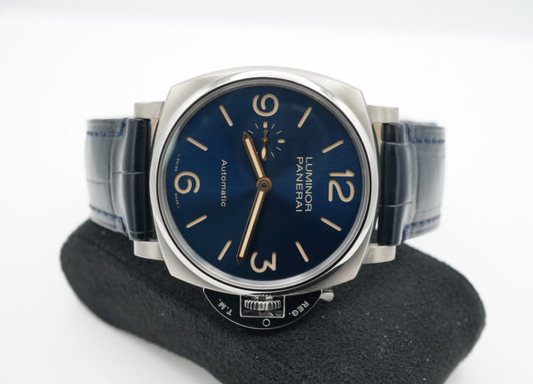 Panerai PAM 729 LUMINOR DUE 3 DAY AUTOMATIC TITANIUM BLUE DIAL 45MM BOXES PAPERS - Image 7