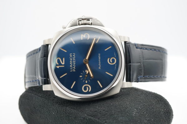 Panerai PAM 729 LUMINOR DUE 3 DAY AUTOMATIC TITANIUM BLUE DIAL 45MM BOXES PAPERS - Image 8