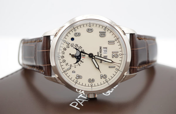 Patek PHILIPPE 5320G PERPETUAL CALENDAR WHITE GOLD CREAM DIAL 2021 BOXES PAPERS - Image 9