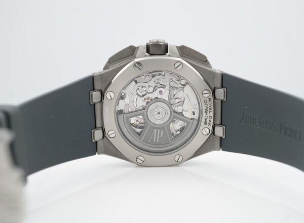 Audemars PIGUET ROYAL OAK OFFSHORE 26420IO TITANIUM GREY CERAMIC 43MM 2022 - Image 8