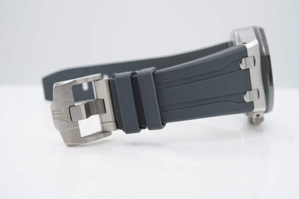 Audemars PIGUET ROYAL OAK OFFSHORE 26420IO TITANIUM GREY CERAMIC 43MM 2022 - Image 7