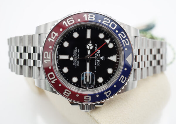 BRAND NEW Rolex 126710BLRO PEPSI GMT MASTER II RED BLUE BEZEL JUBILEE 2023 FULL SET - Image 9