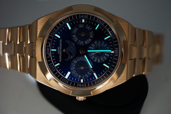 Vacheron CONSTANTIN OVERSEAS PERPETUAL CALENDAR 4300V ROSE GOLD BLUE DIAL BRACELET FULL SET - Image 12