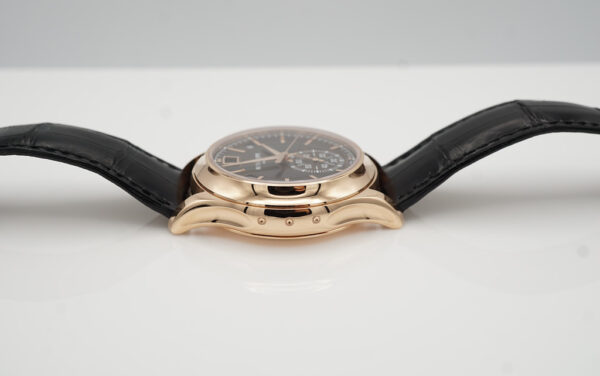 Patek PHILIPPE 5905R ROSE GOLD ANNUAL CALENDAR CHRONOGRAPH BROWN DIAL FULL SET - Image 4
