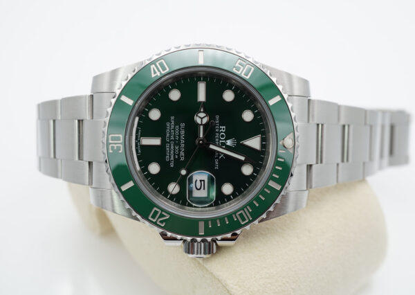 Rolex 116610LV SUBMARINER HULK GREEN DIAL GREEN BEZEL 40MM 2015 COMPLETE SET - Image 9