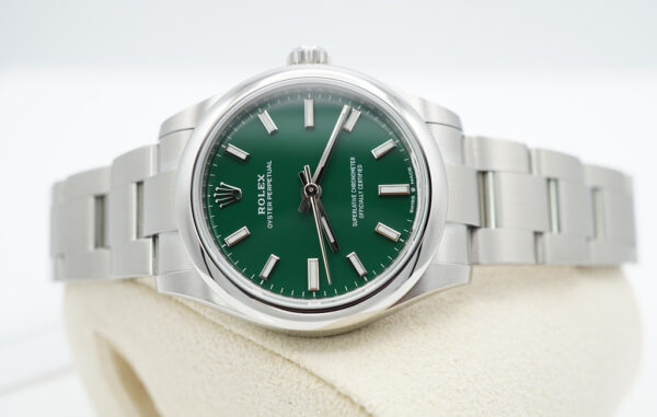 BRAND NEW Rolex 277200 OYSTER PERPETUAL 31 GREEN DIAL 2023 COMPLETE SET - Image 10