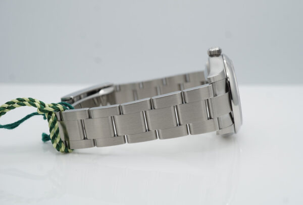 BRAND NEW Rolex 277200 OYSTER PERPETUAL 31 GREEN DIAL 2023 COMPLETE SET - Image 6