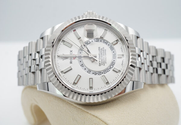 Rolex 326934 SKY-DWELLER WHITE DIAL JUBILEE BRACELET 2022 WARRANTY FULL SET - Image 10