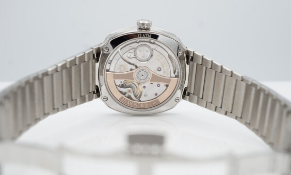 MINT H. Moser & Cie STREAMLINER CENTRE SECONDS MATRIX GREEN FUMÉ DIAL 40MM 2022 - Image 8