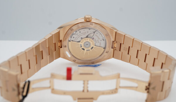 BRAND NEW Vacheron CONSTANTIN OVERSEAS ROSE GOLD BLUE DIAL 4500V 2023 COMPLETE SET - Image 8