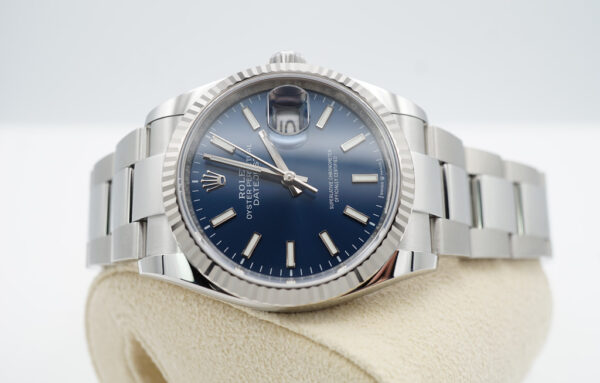 Rolex 126234 DATEJUST 36 FLUTED BEZEL BLUE DIAL 2023 WARRANTY FULL SET - Image 9