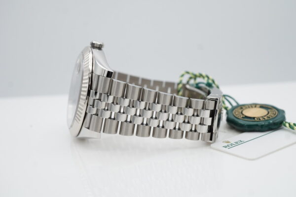 BRAND NEW Rolex 126334 DATEJUST 41 FLUTED BEZEL BLACK STICK DIAL JUBILEE BAND FULL SET - Image 5