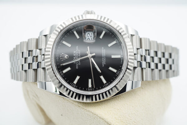 BRAND NEW Rolex 126334 DATEJUST 41 FLUTED BEZEL BLACK STICK DIAL JUBILEE BAND FULL SET - Image 10