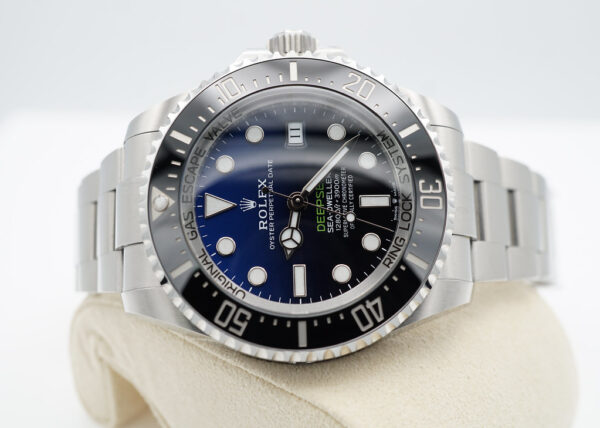 Rolex 136660 DEEPSEA D-BLUE DIAL JAMES CAMERON NEW MODEL 2023 FULL SET - Image 10
