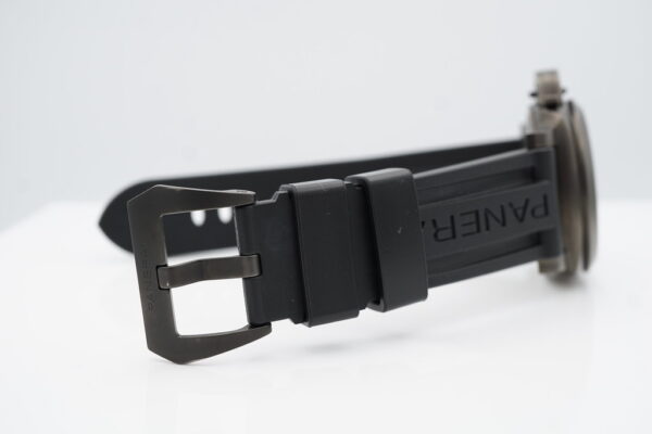 PANERAI Pam 1036 LUMINOR LUNA ROSSA GMT TITANIUM DLC GREY DIAL FULL SET - Image 6