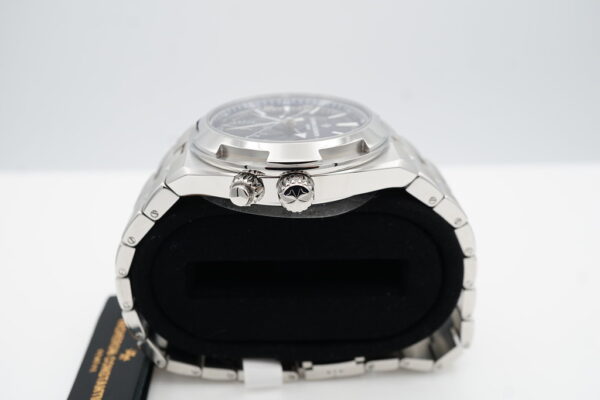 BRAND NEW Vacheron CONSTANTIN OVERSEAS DUAL TIME 7900V BLUE DIAL 41MM 2023 FULL SET - Image 3