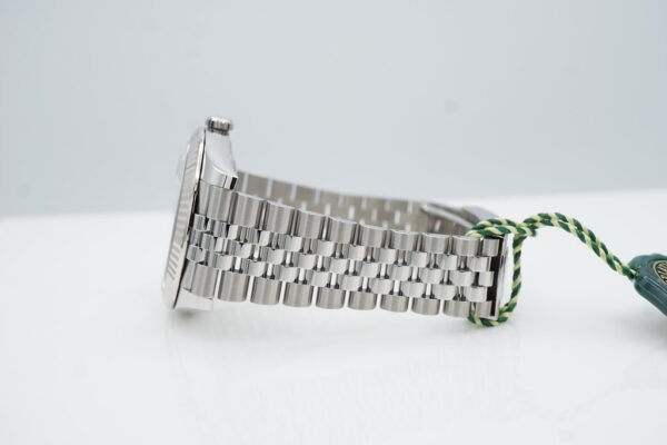 BRAND NEW Rolex 126334 DATEJUST 41 FLUTED BEZEL SILVER DIAL 2023 COMPLETE SET - Image 5