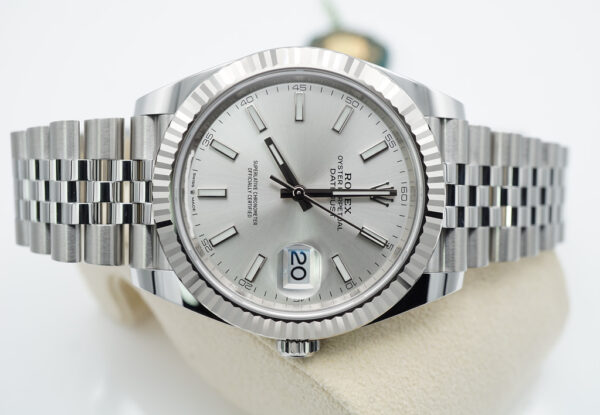 BRAND NEW Rolex 126334 DATEJUST 41 FLUTED BEZEL SILVER DIAL 2023 COMPLETE SET - Image 9