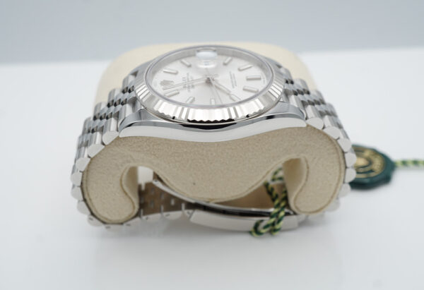 BRAND NEW Rolex 126334 DATEJUST 41 FLUTED BEZEL SILVER DIAL 2023 COMPLETE SET - Image 4