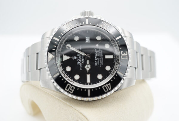 Rolex 126660 DEEPSEA SEA-DWELLER DSSD BLACK DIAL 2018 COMPLETE SET - Image 10
