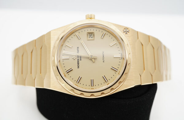 BRAND NEW Vacheron CONSTANTIN 222 HISTORIQUES YELLOW GOLD 4200H 2023 FULL SET - Image 11