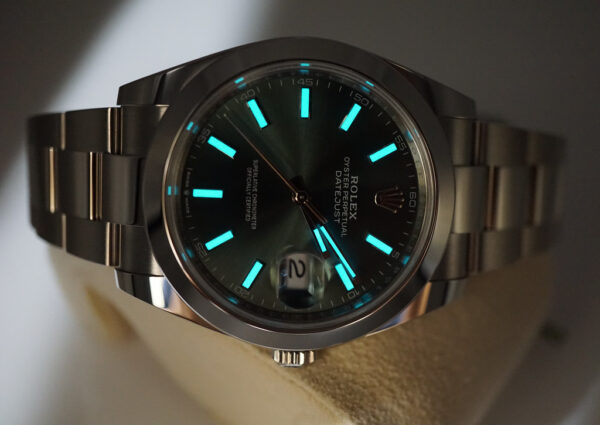 BRAND NEW Rolex 126300 DATEJUST 41 MINT GREEN DIAL OYSTER BAND 2023 COMPLETE SET - Image 11