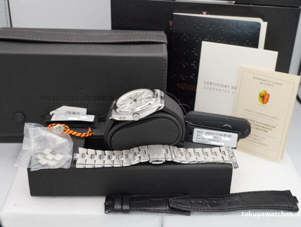 Vacheron CONSTANTIN OVERSEAS 4500V STAINLESS STEEL SILVER DIAL COMPLETE SET - Image 2