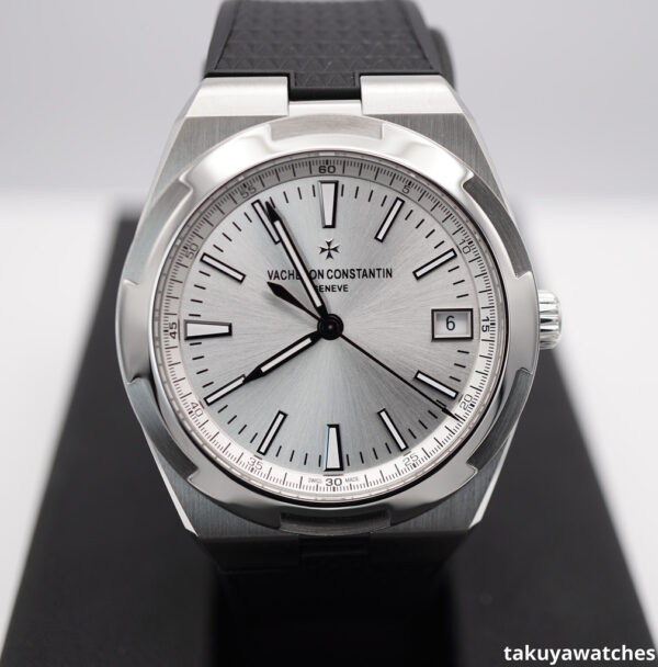Vacheron CONSTANTIN OVERSEAS 4500V STAINLESS STEEL SILVER DIAL COMPLETE SET