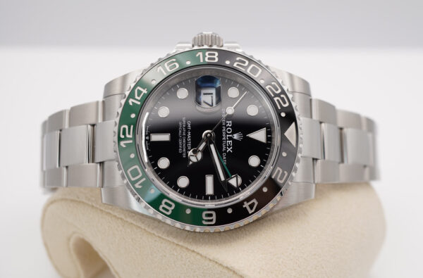 Rolex 126720VTNR GMT MASTER II LEFTY BLACK GREEN SPRITE OYSTER 2022 FULL SET - Image 10
