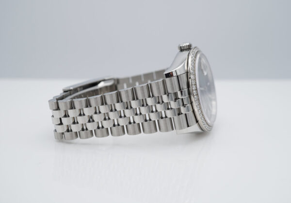 Rolex 126284RBR DATEJUST 36 PALM DIAL DIAMOND BEZEL JUBILEE BAND 2022 FULL SET - Image 6