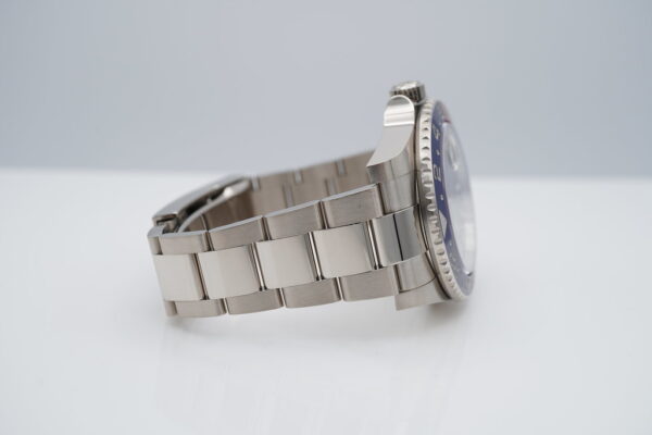 Rolex 126719BLRO GMT MASTER 2 WHITE GOLD PEPSI BEZEL BLUE DIAL 2022 FULL SET - Image 6