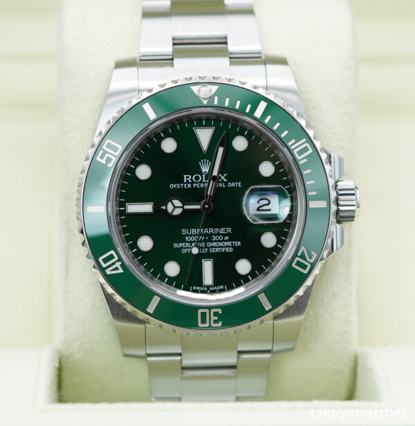 Rolex 116610LV SUBMARINER HULK GREEN DIAL GREEN BEZEL 40MM COMPLETE SET