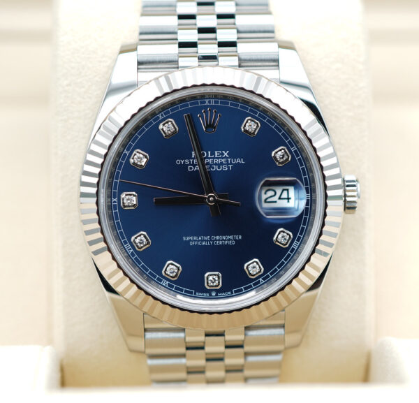 Rolex 126334 DATEJUST 41 FLUTED BEZEL BLUE DIAMOND DIAL JUBILEE BAND COMPLETE SET