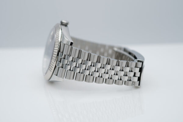 Rolex 126334 DATEJUST 41 FLUTED BEZEL BLUE DIAMOND DIAL JUBILEE BAND COMPLETE SET - Image 5