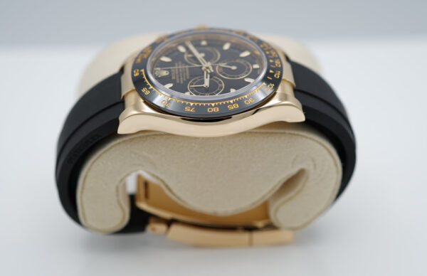 Rolex 116518LN DAYTONA 18K YELLOW GOLD BLACK DIAL OYSTERFLEX 2020 FULL SET - Image 4