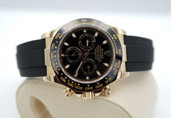 Rolex 116518LN DAYTONA 18K YELLOW GOLD BLACK DIAL OYSTERFLEX 2020 FULL SET - Image 9
