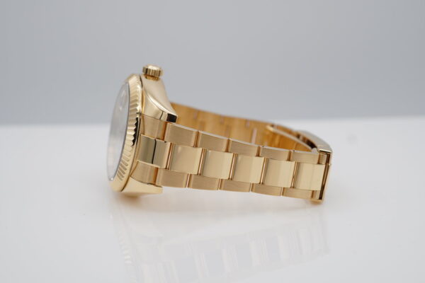 Rolex 326938 SKY-DWELLER 18K YELLOW GOLD WHITE STICK DIAL COMPLETE SET - Image 5