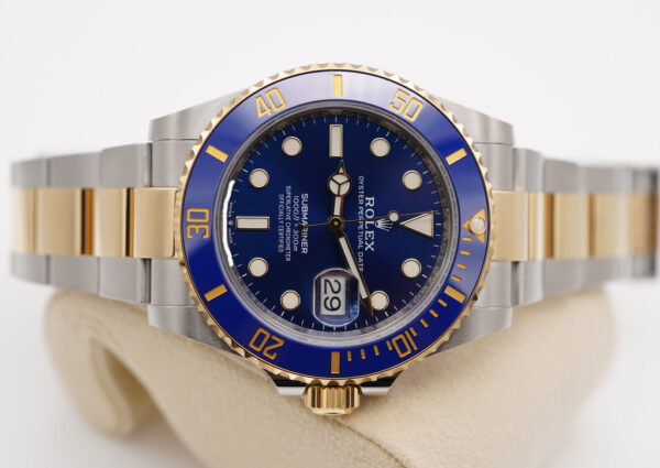 Rolex 126613LB SUBMARINER BLUESY YELLOW GOLD STEEL BLUE DIAL 2021 41MM FULL SET - Image 9