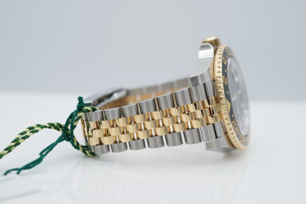 BRAND NEW Rolex 126713GRNR GMT MASTER 2 YELLOW GOLD STEEL GREY BLACK BEZEL JUBILEE BAND 2023 FULL SET - Image 6